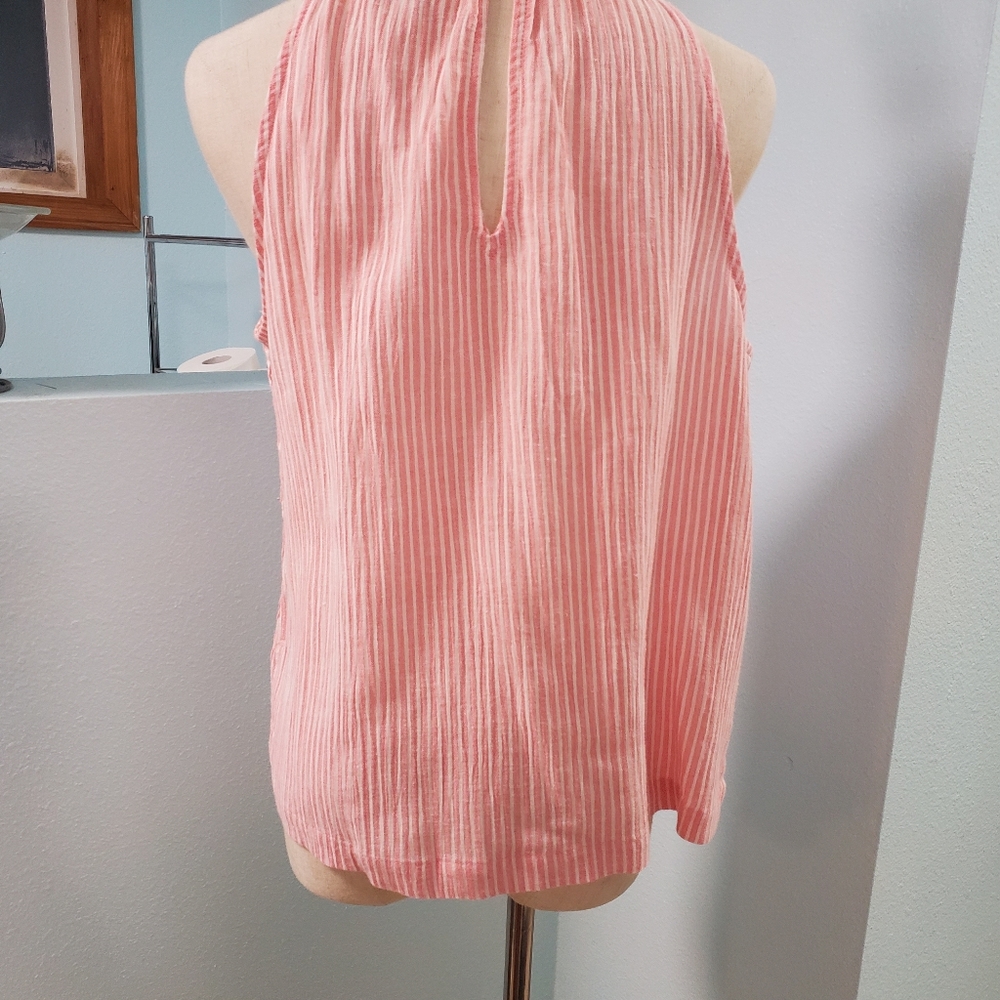 Sleeveless blouse - Picture 2 of 2